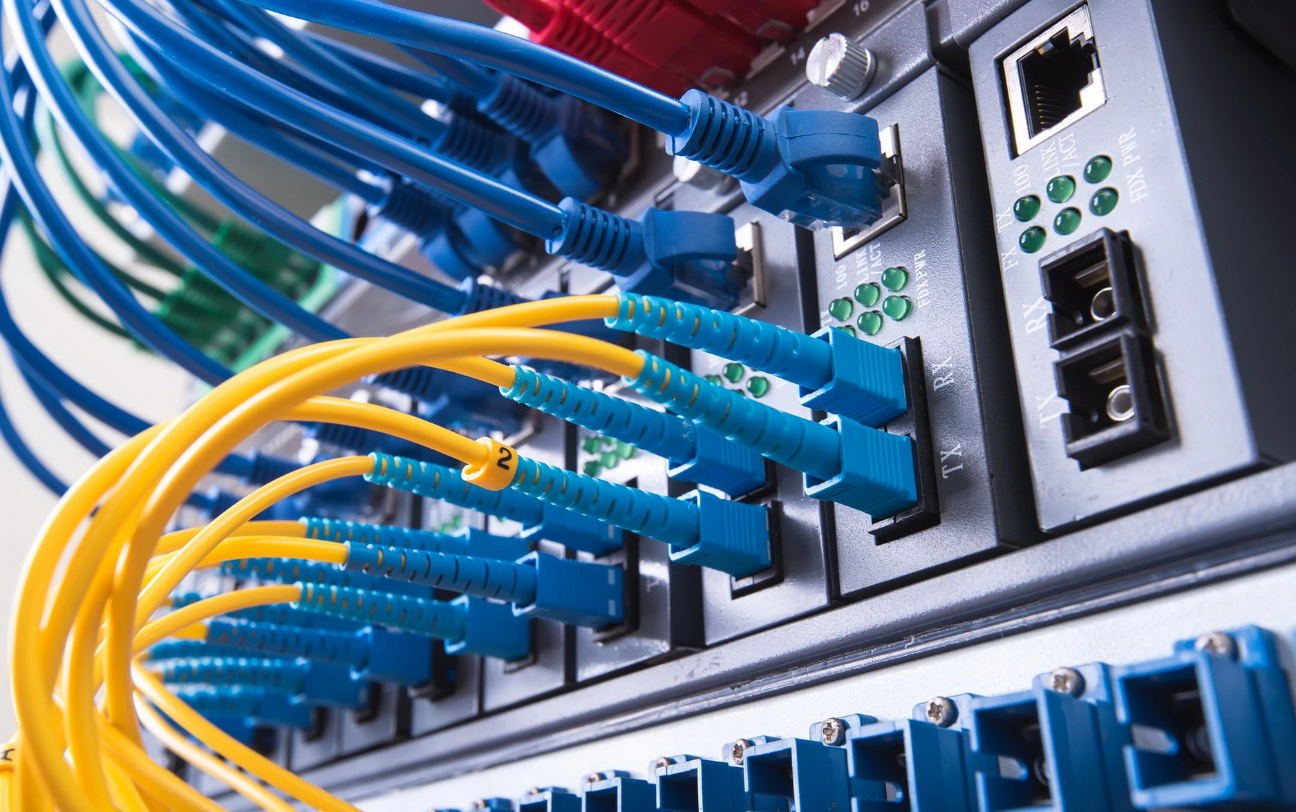Structured Internet Computer Data Voice Telephone VoIP Network Cabling Wiring Installers for Office Commercial CAT5e & CAT6 - Fort Lauderdale, FL